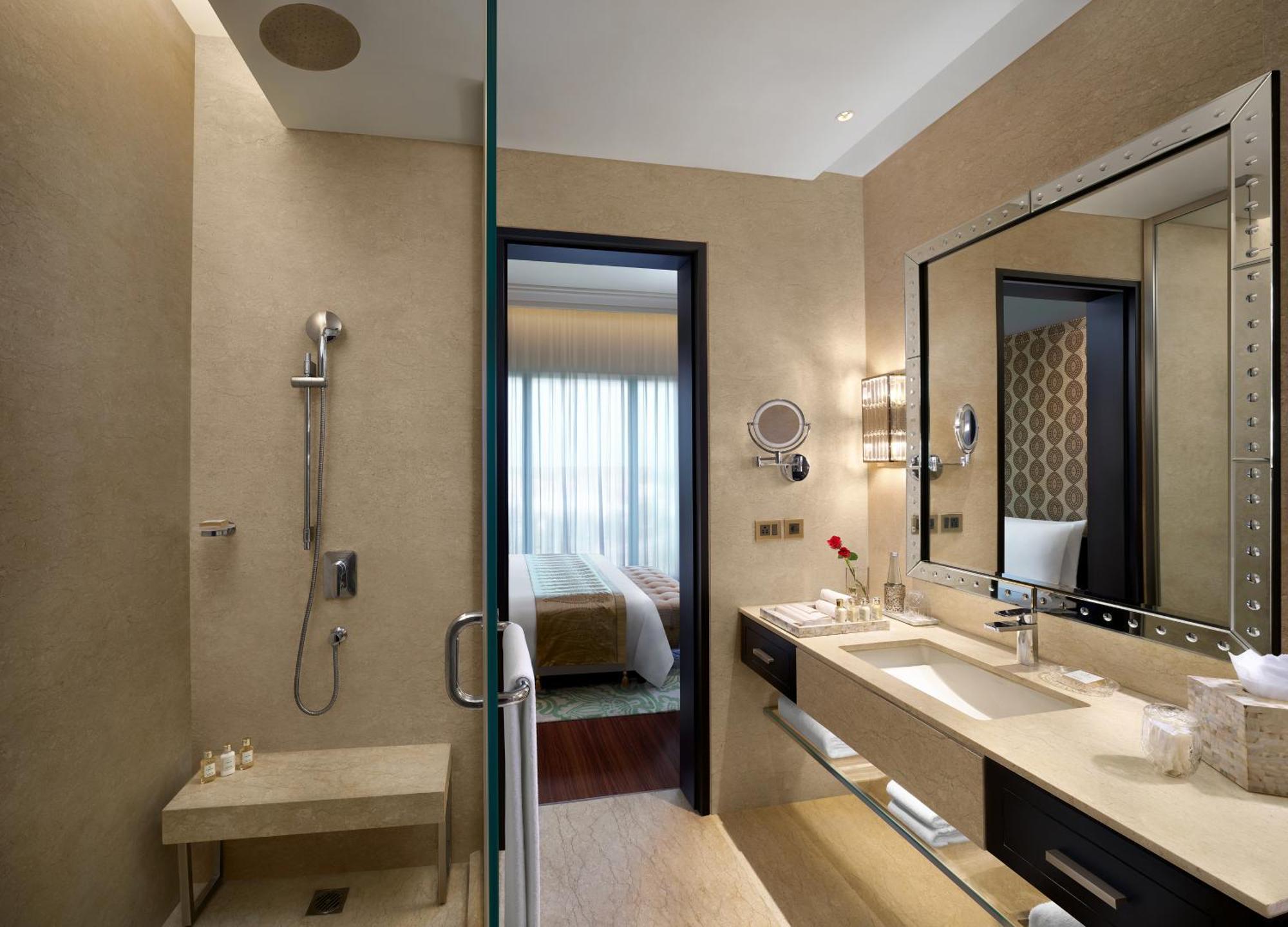 Hotel The Leela Gandhinagar Exterior foto